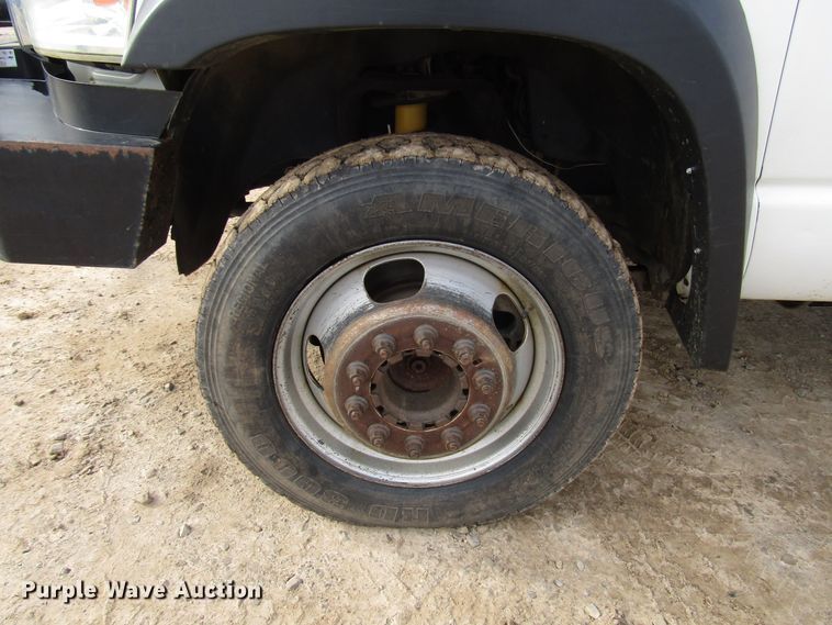 image for item DH8291 2010 Dodge Ram 5500 bucket truck