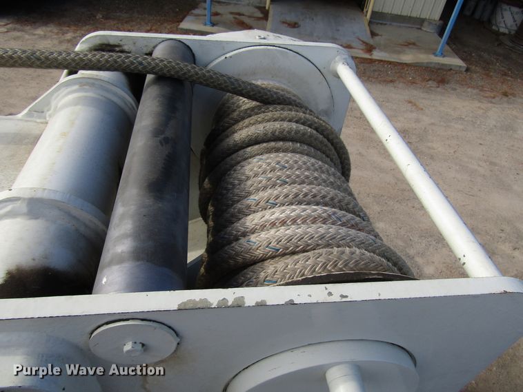 image for item DH8293 2007 International 4400 digger derrick truck