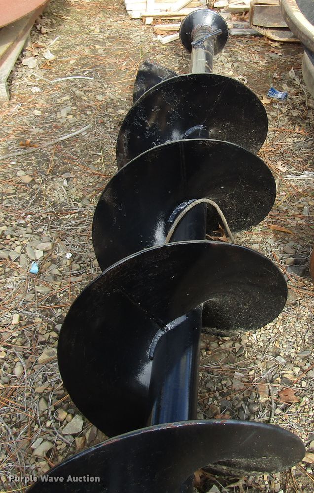 image for item DH8293 2007 International 4400 digger derrick truck