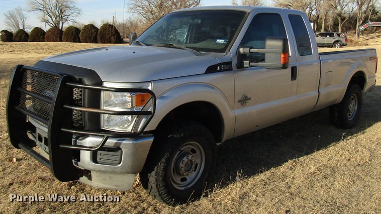 image for item DH8317 2011 Ford F250 Super Duty SuperCab pickup truck