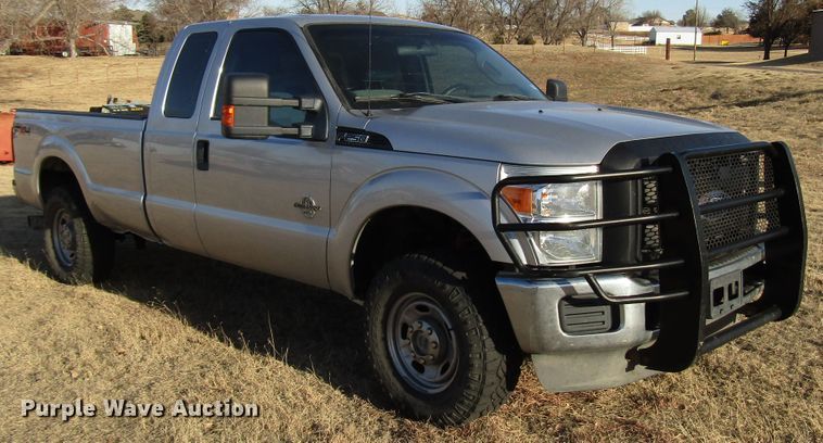 image for item DH8317 2011 Ford F250 Super Duty SuperCab pickup truck