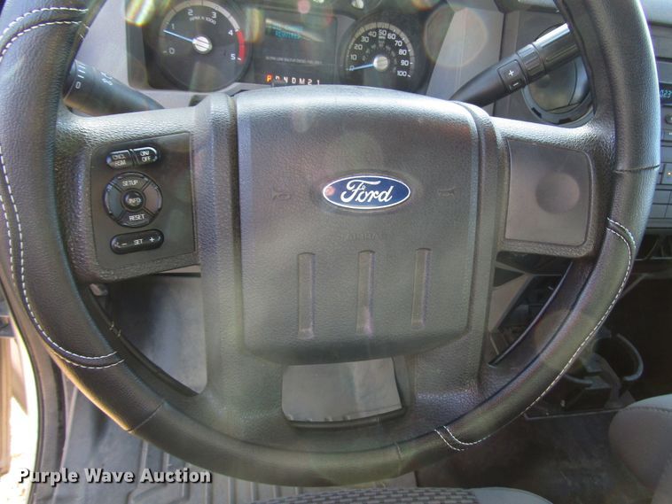 image for item DH8317 2011 Ford F250 Super Duty SuperCab pickup truck