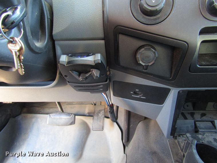 image for item DH8317 2011 Ford F250 Super Duty SuperCab pickup truck