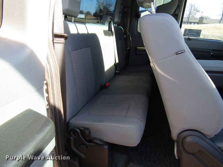 image for item DH8317 2011 Ford F250 Super Duty SuperCab pickup truck