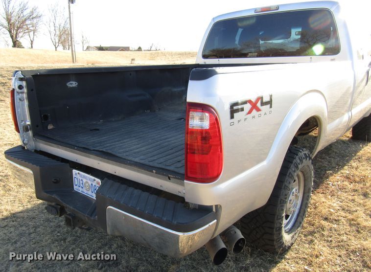 image for item DH8317 2011 Ford F250 Super Duty SuperCab pickup truck