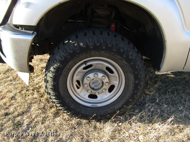 image for item DH8317 2011 Ford F250 Super Duty SuperCab pickup truck