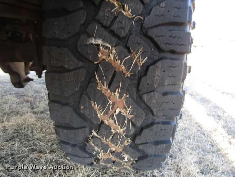 image for item DH8317 2011 Ford F250 Super Duty SuperCab pickup truck