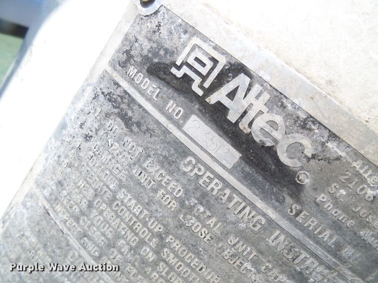 image for item DI0682 2001 Ford F450 Super Duty bucket truck