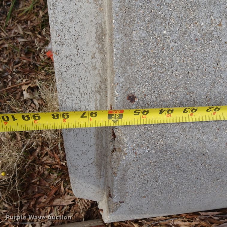 image for item DI0772 (5) concrete culverts