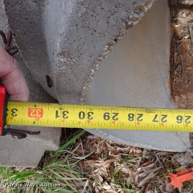 image for item DI0772 (5) concrete culverts