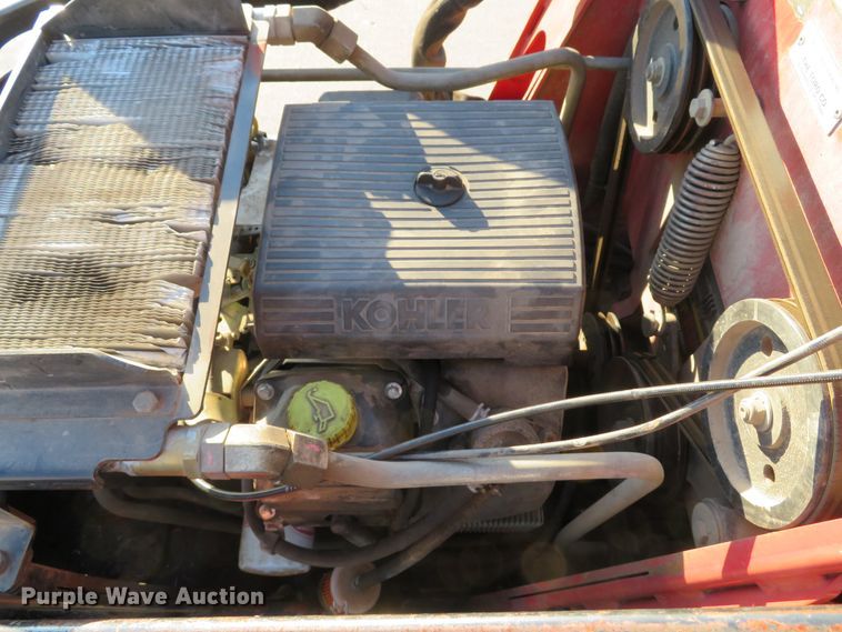 image for item DI2002 2005 Toro TX420 compact utility loader