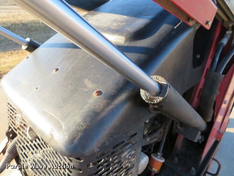 image for item DI2002 2005 Toro TX420 compact utility loader