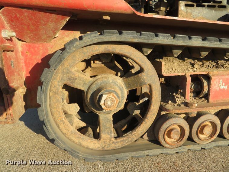 image for item DI2002 2005 Toro TX420 compact utility loader