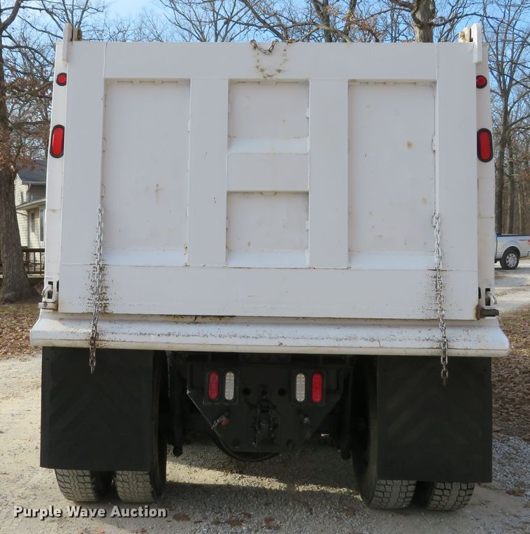 image for item DI2011 2006 Freightliner Business Class M2 dump truck