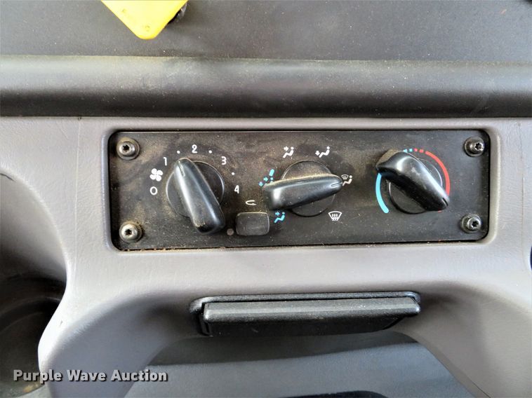 image for item DI2011 2006 Freightliner Business Class M2 dump truck