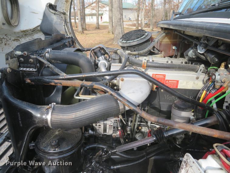 image for item DI2011 2006 Freightliner Business Class M2 dump truck