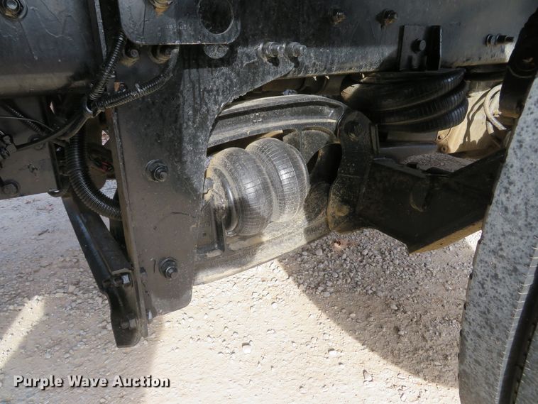 image for item DI2011 2006 Freightliner Business Class M2 dump truck