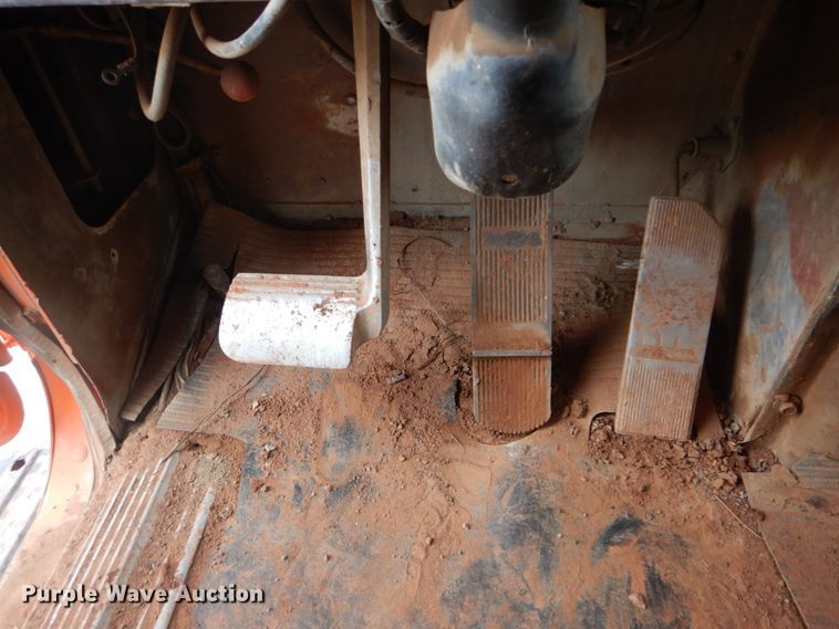 image for item DI2357 1979 International Paystar 5000 tank truck