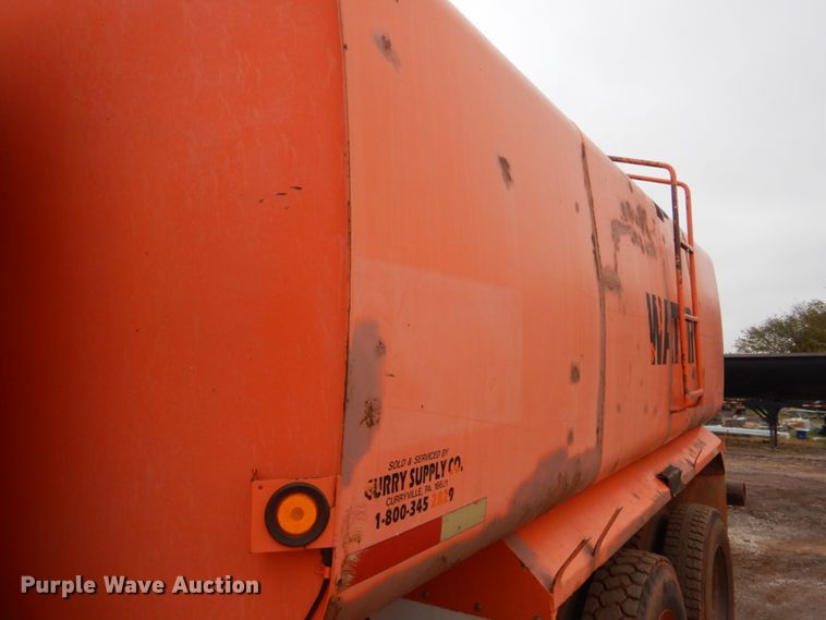 image for item DI2357 1979 International Paystar 5000 tank truck