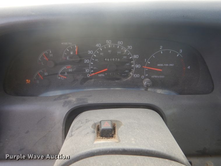 image for item DI2391 2000 Ford F350 Super Duty SuperCab flatbed pickup truck