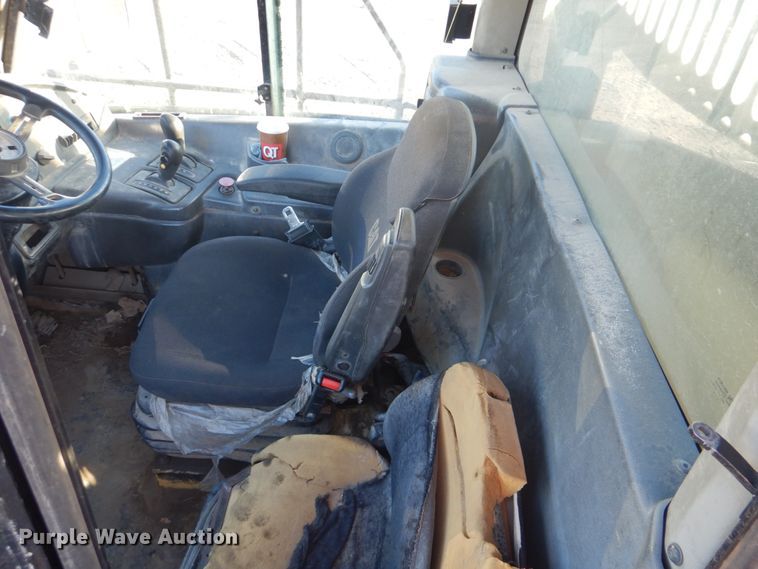 image for item DI2392 2003 Caterpillar 730 haul truck