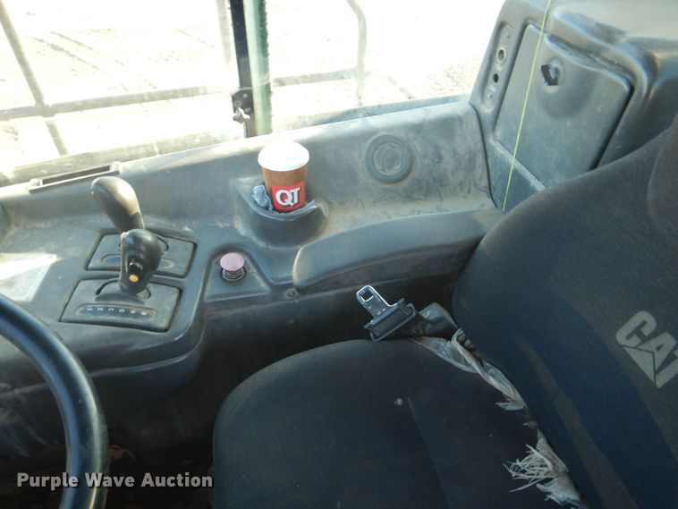 image for item DI2392 2003 Caterpillar 730 haul truck