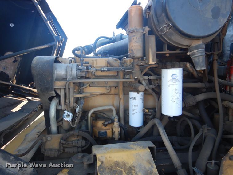 image for item DI2392 2003 Caterpillar 730 haul truck