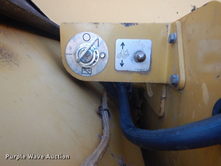 image for item DI2392 2003 Caterpillar 730 haul truck