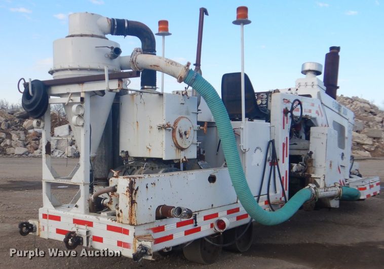 image for item DI2394 2006 Target 3804 road grinder