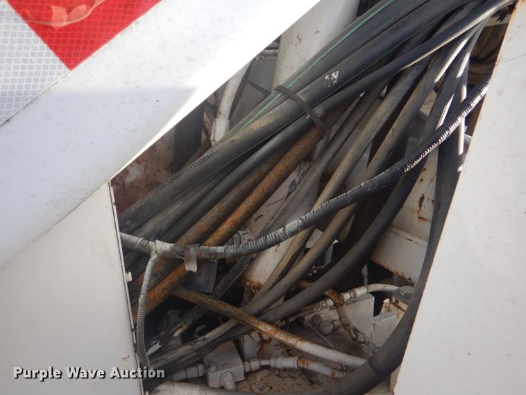 image for item DI2394 2006 Target 3804 road grinder