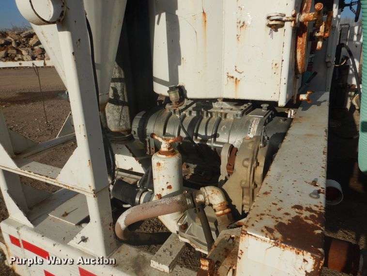 image for item DI2394 2006 Target 3804 road grinder