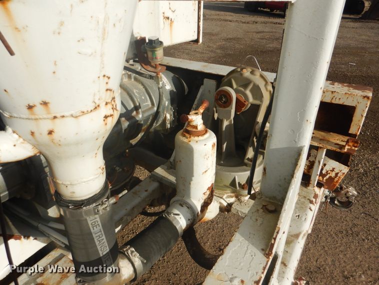 image for item DI2394 2006 Target 3804 road grinder