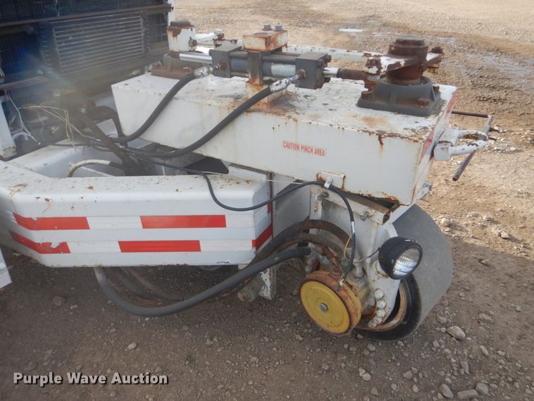 image for item DI2394 2006 Target 3804 road grinder