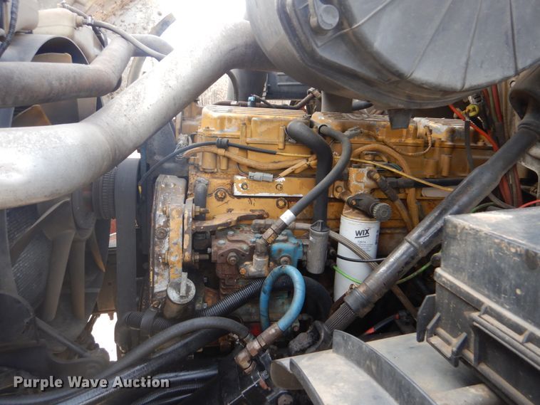 image for item DI2396 1997 Ford LTLA9000 well service truck