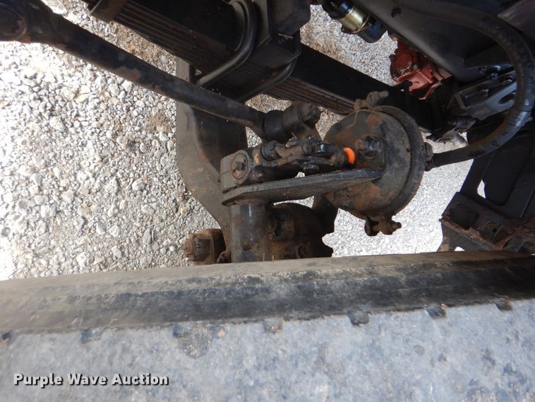 image for item DI2396 1997 Ford LTLA9000 well service truck