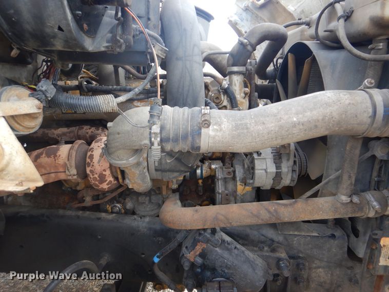 image for item DI2396 1997 Ford LTLA9000 well service truck