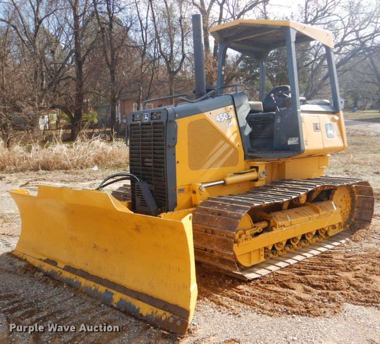 image for item DI2408 2005 John Deere 450J LGP dozer