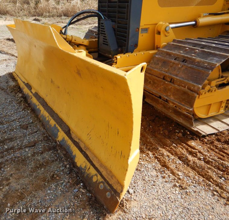 image for item DI2408 2005 John Deere 450J LGP dozer
