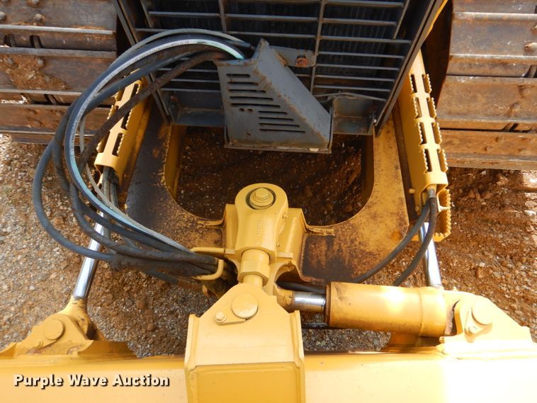 image for item DI2408 2005 John Deere 450J LGP dozer