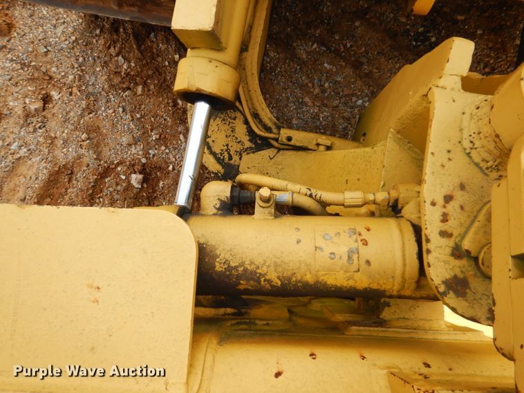 image for item DI2409 1993 Caterpillar D5C dozer
