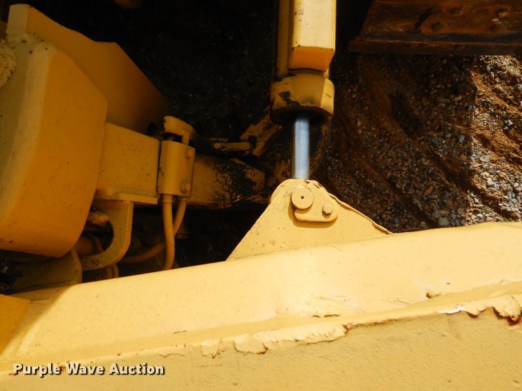 image for item DI2409 1993 Caterpillar D5C dozer