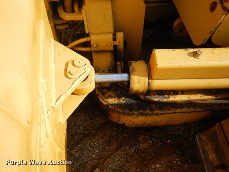 image for item DI2409 1993 Caterpillar D5C dozer