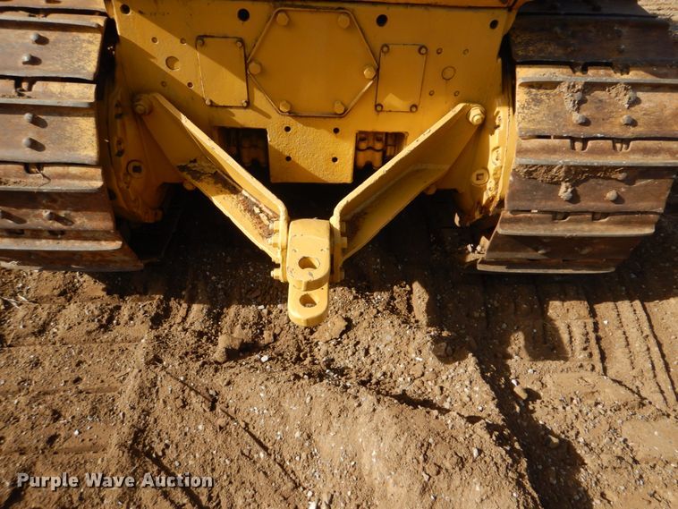 image for item DI2410 1976 Caterpillar D5 dozer