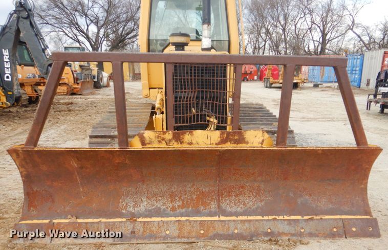 image for item DI2411 1999 John Deere 650G LGP Series IV dozer