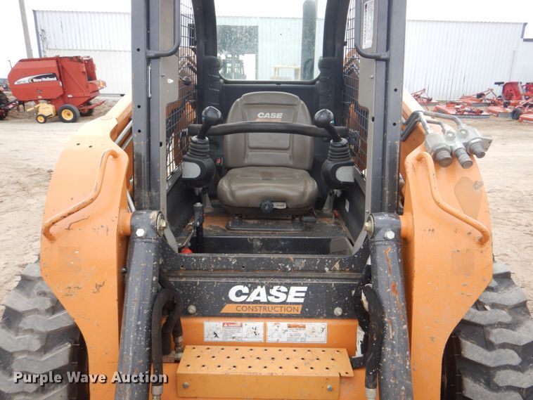 image for item DI2413 2014 Case SV250 skid steer