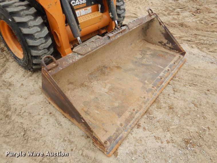 image for item DI2413 2014 Case SV250 skid steer