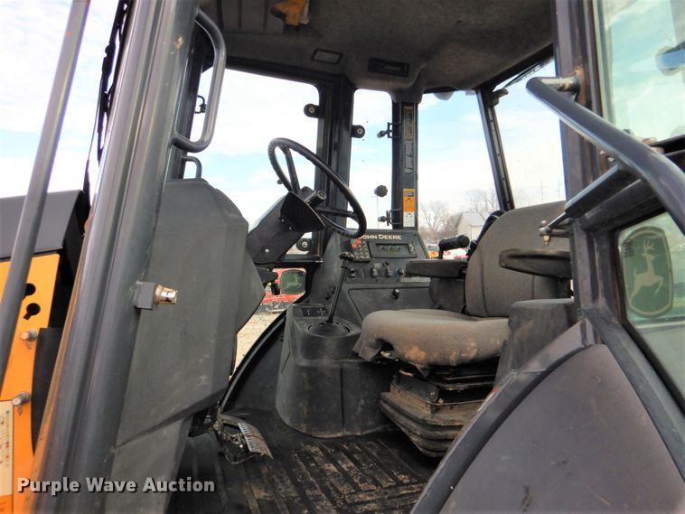 image for item DI2414 2014 John Deere 310SK backhoe