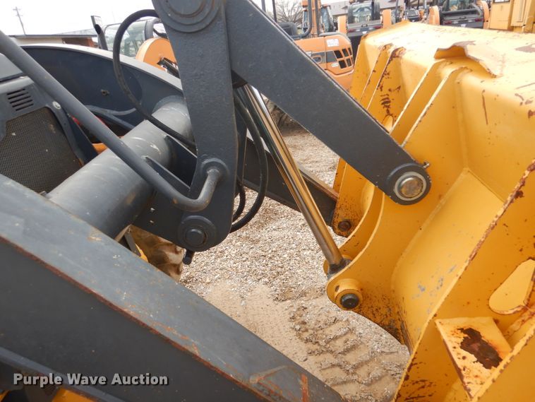 image for item DI2414 2014 John Deere 310SK backhoe