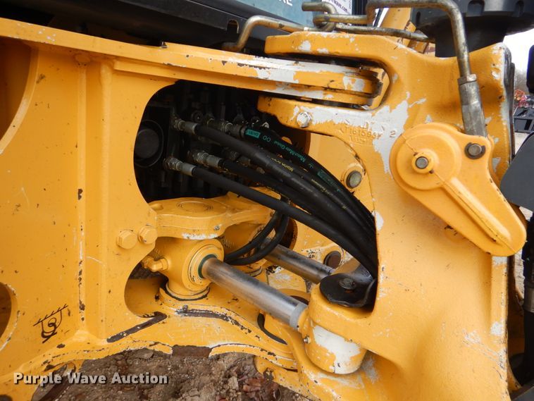 image for item DI2414 2014 John Deere 310SK backhoe