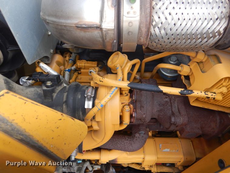 image for item DI2414 2014 John Deere 310SK backhoe